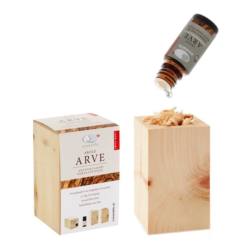 Engadiner Arven-Quader mit Arvenöl, Arvenspänen und Kerzenhalter